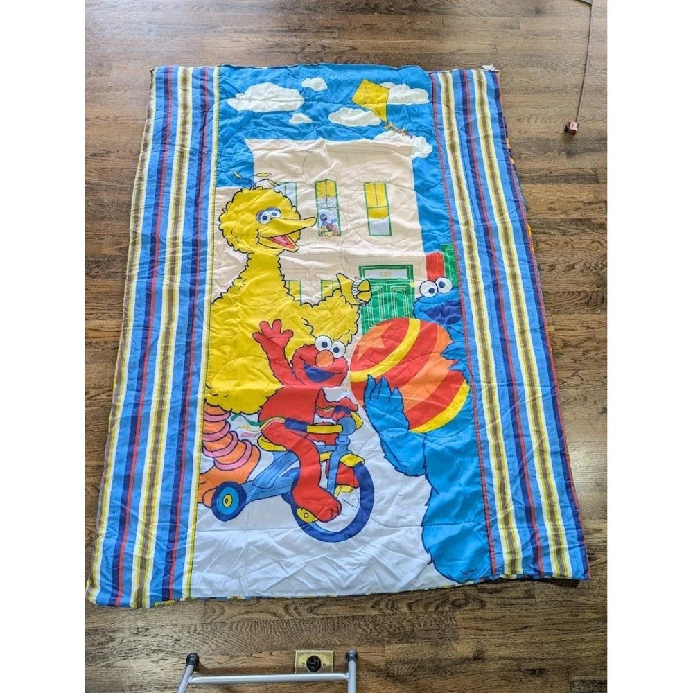 Vtg Sesame Street Twin‎ Comforter 85x60 Big Bird Elmo Cookie Monster Reversible